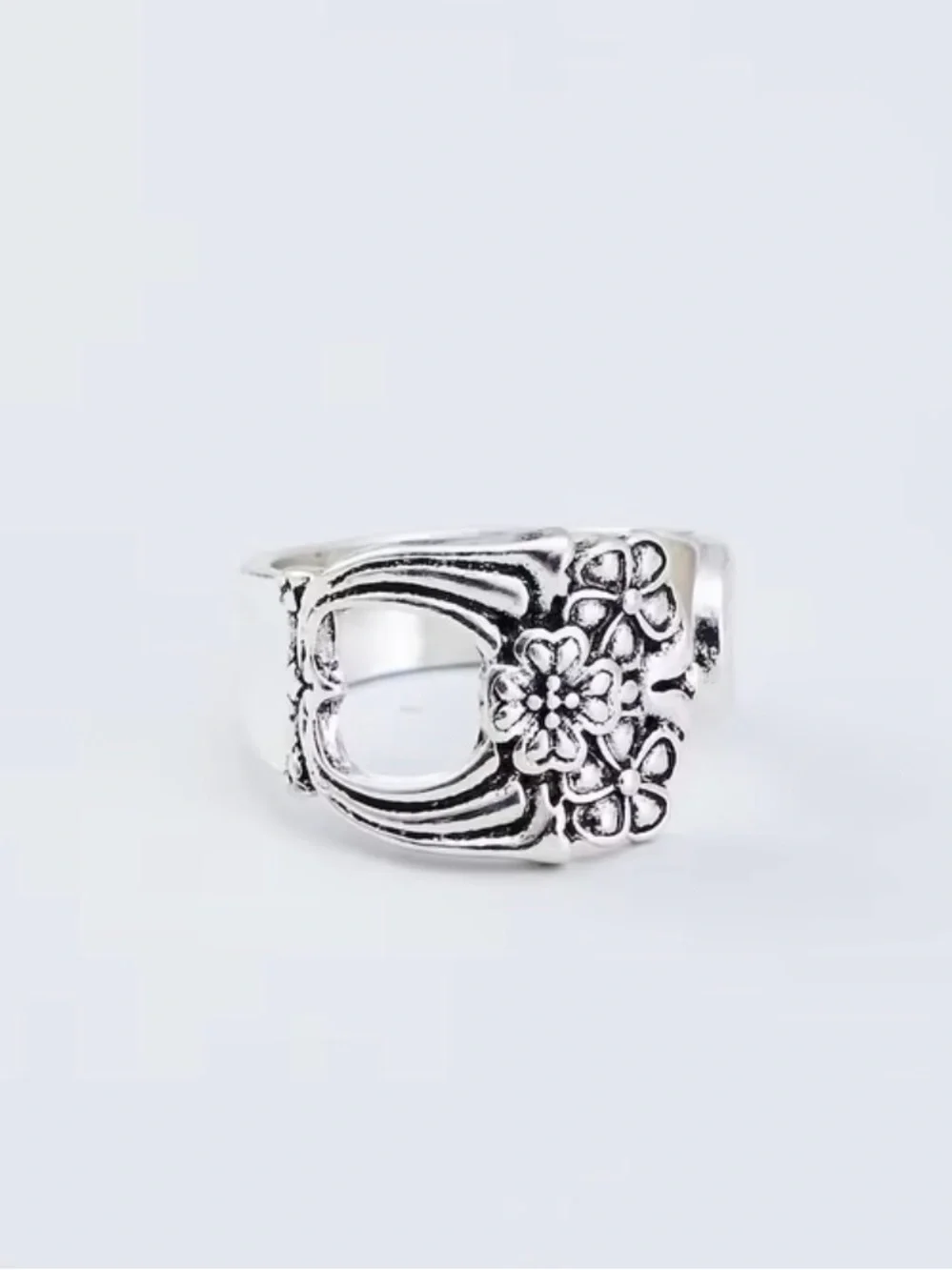 Western Ring Silver Floral Statement Ring - Silver Adjustable